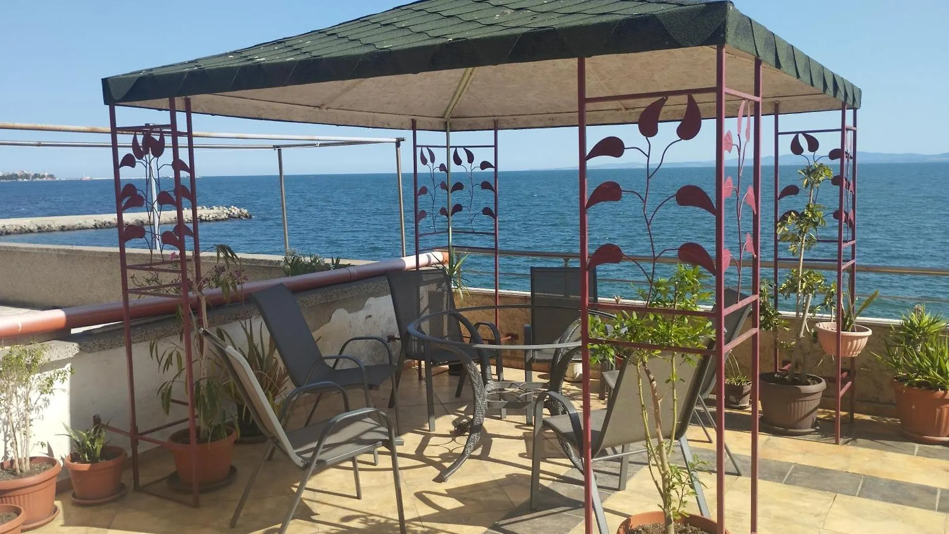 Апартамент Илиев Pomorie Bulgaria