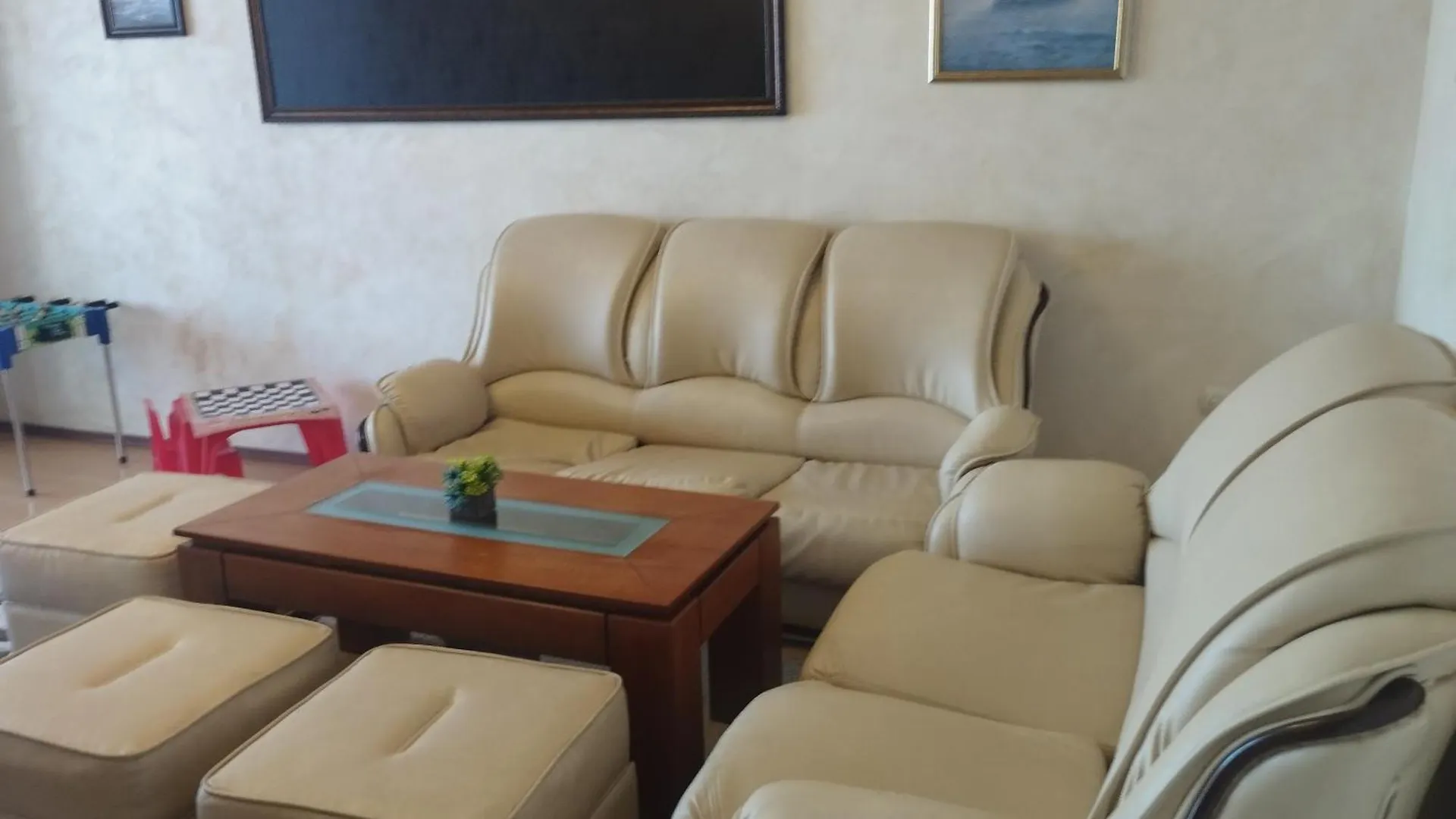 Апартамент Илиев Pomorie Apartment